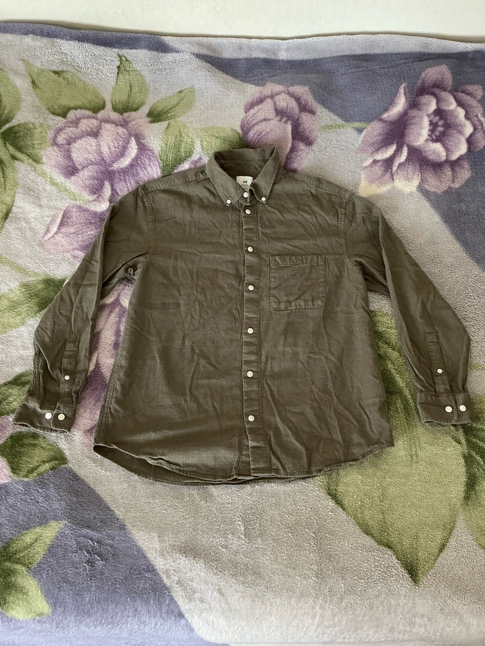 H&M Men’s Regular Fit Textured Shirt - Picture 4 of 12